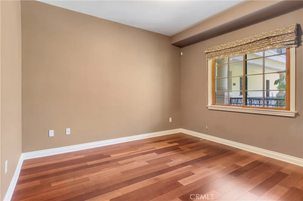 333 Hill Avenue #305 Pasadena, CA 91106