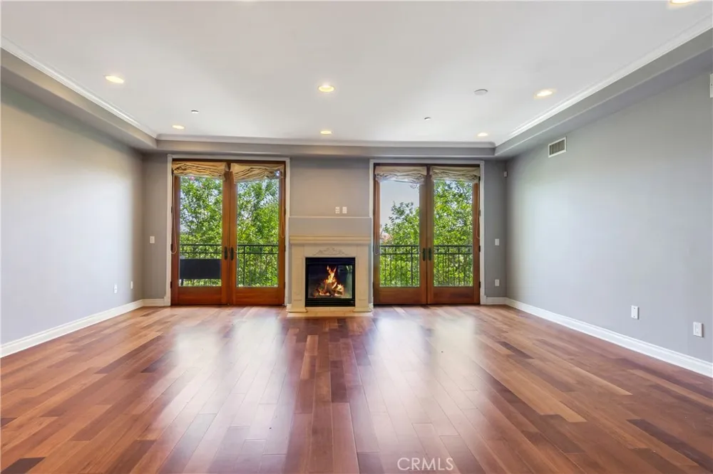 333 Hill Avenue #305 Pasadena, CA 91106