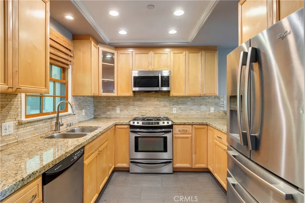 333 Hill Avenue #305 Pasadena, CA 91106
