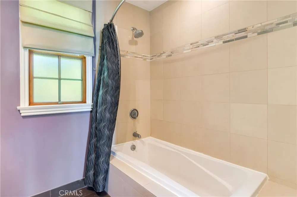333 Hill Avenue #305 Pasadena, CA 91106
