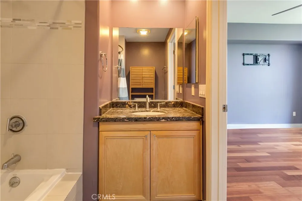 333 Hill Avenue #305 Pasadena, CA 91106