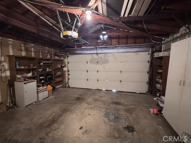 5307 Vanalden Tarzana, CA 91356