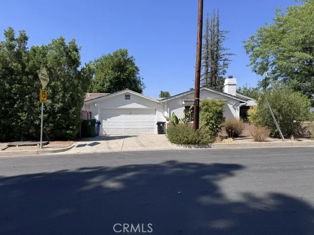 5307 Vanalden Tarzana, CA 91356