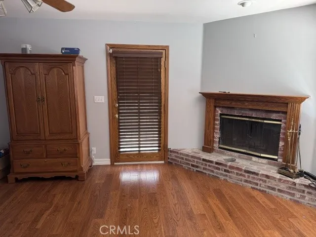 5307 Vanalden Tarzana, CA 91356