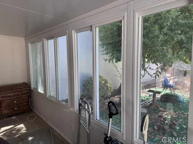 5307 Vanalden Tarzana, CA 91356
