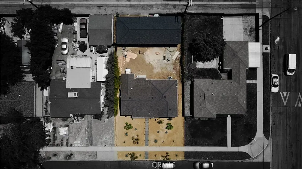 7008 Aura Reseda, CA 91335