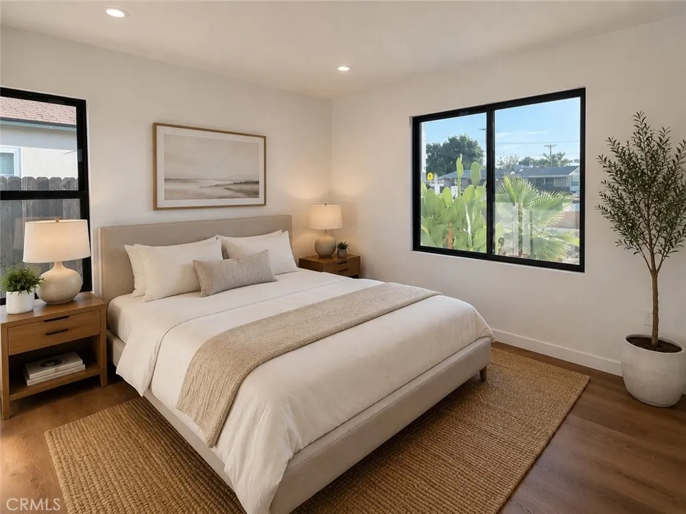 7008 Aura Reseda, CA 91335