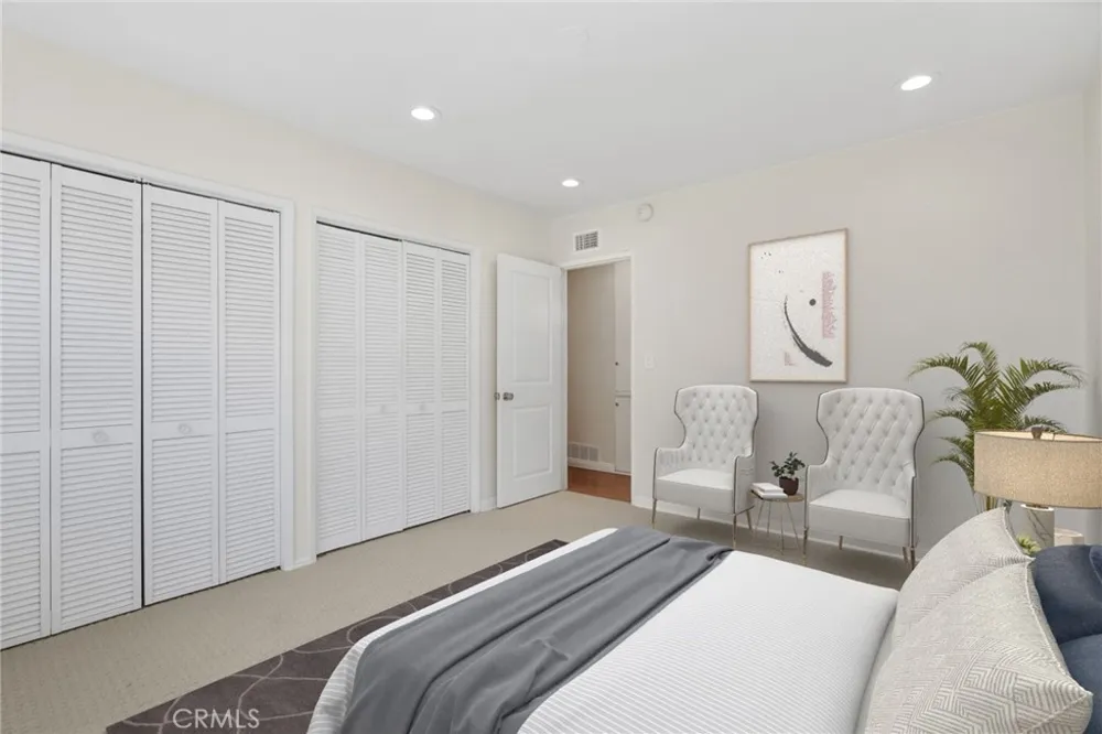15457 Moorpark #5 Sherman Oaks, CA 91403