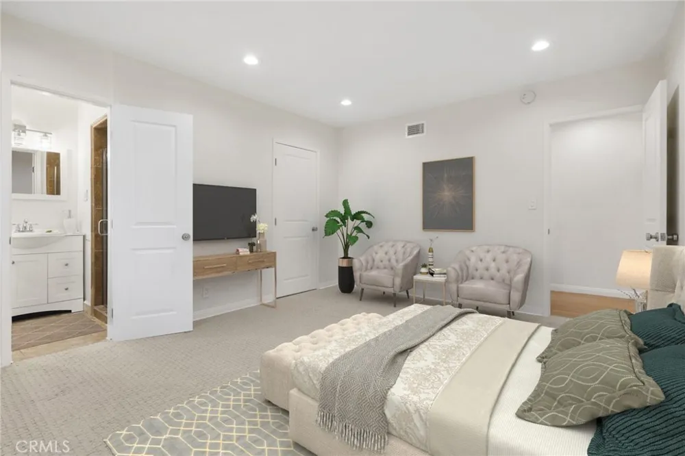 15457 Moorpark #5 Sherman Oaks, CA 91403