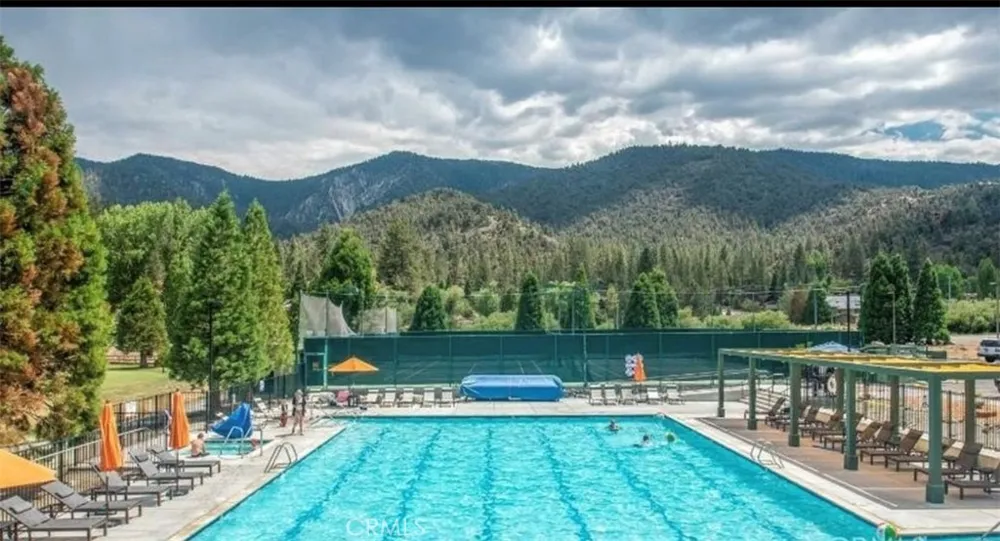 2205 Freeman Drive Pine Mountain Club, CA 93225