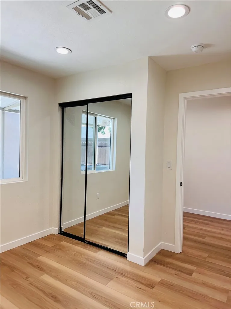 13447 Filmore Pacoima, CA 91331