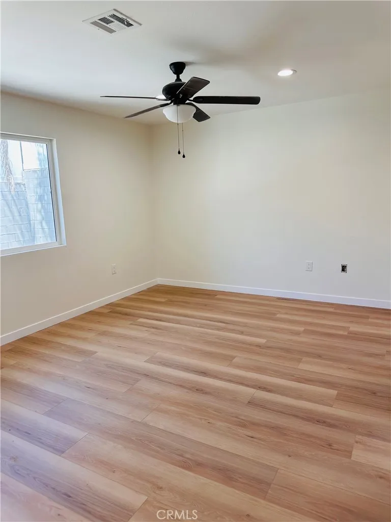 13447 Filmore Pacoima, CA 91331