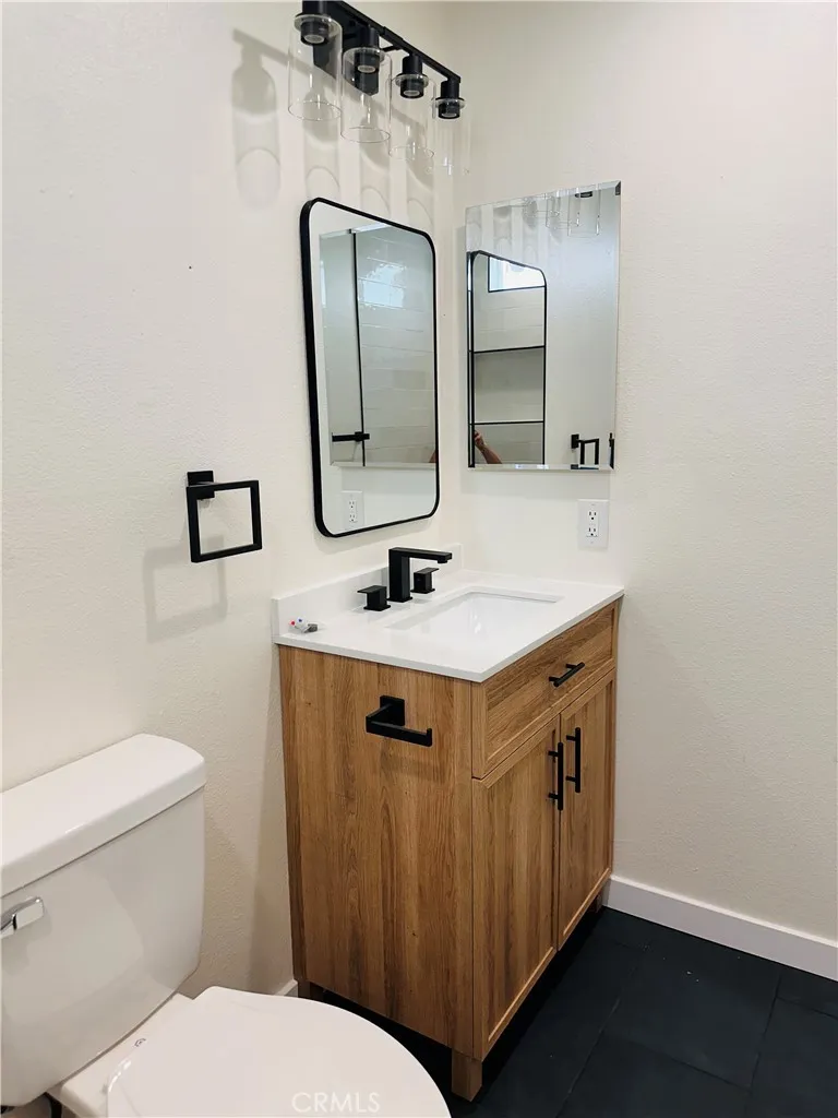 13447 Filmore Pacoima, CA 91331