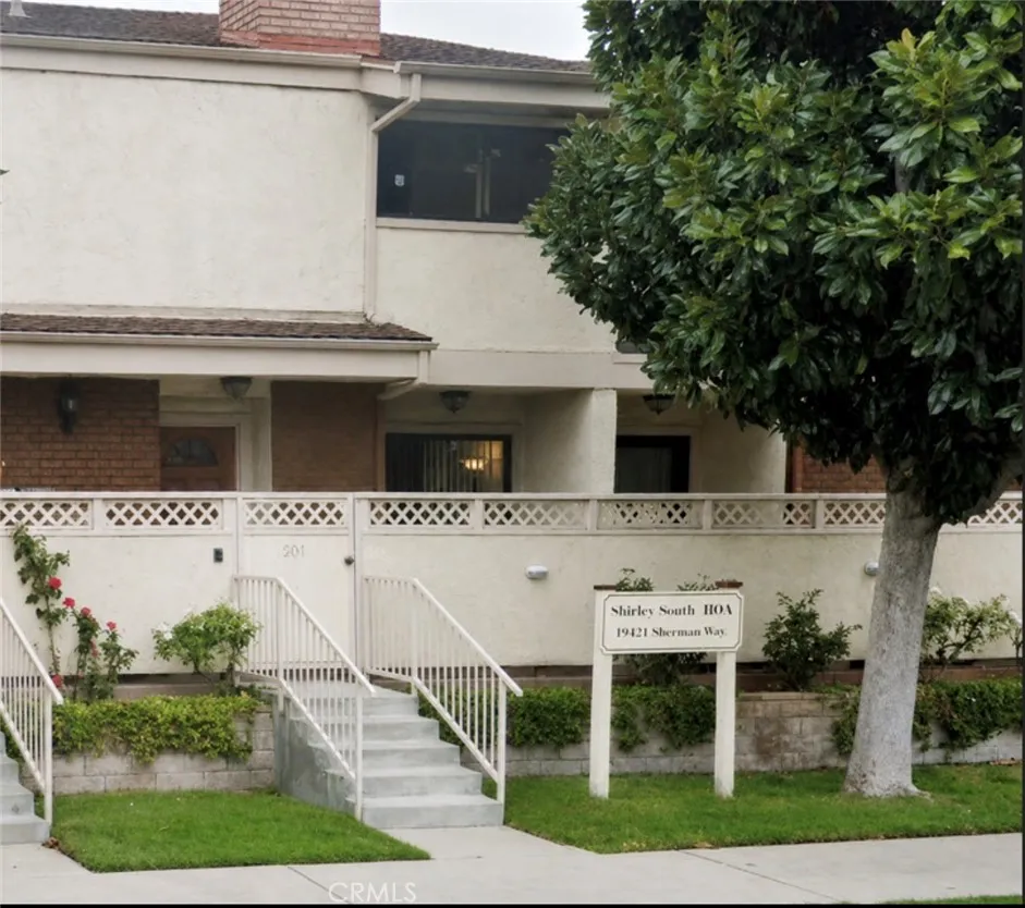 19451 Sherman Way #504 Reseda, CA 91335