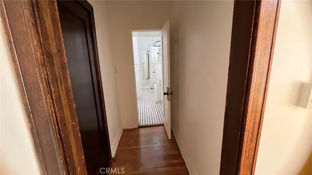 2121 James M Wood Boulevard W #316 Los Angeles, CA 90006