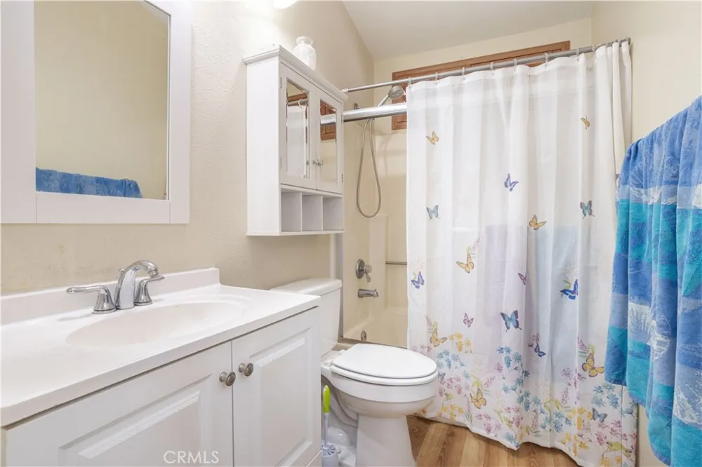 37422 cambridge Lane Palmdale, CA 93550