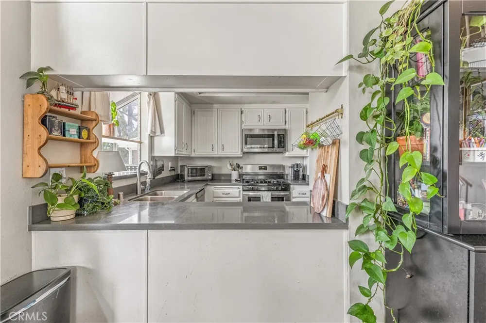 26788 Claudette Street #354 Canyon Country, CA 91351