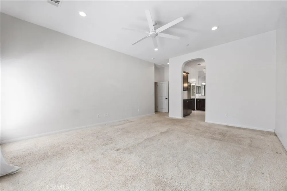6113 Dartmoor Wood Bakersfield, CA 93314
