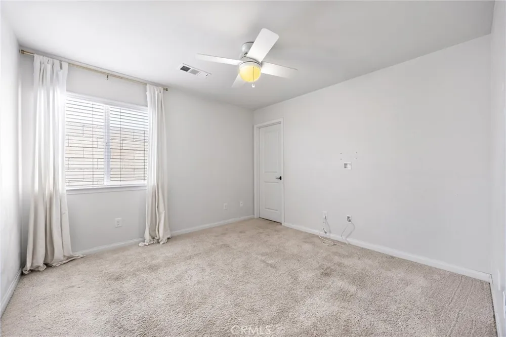 6113 Dartmoor Wood Bakersfield, CA 93314