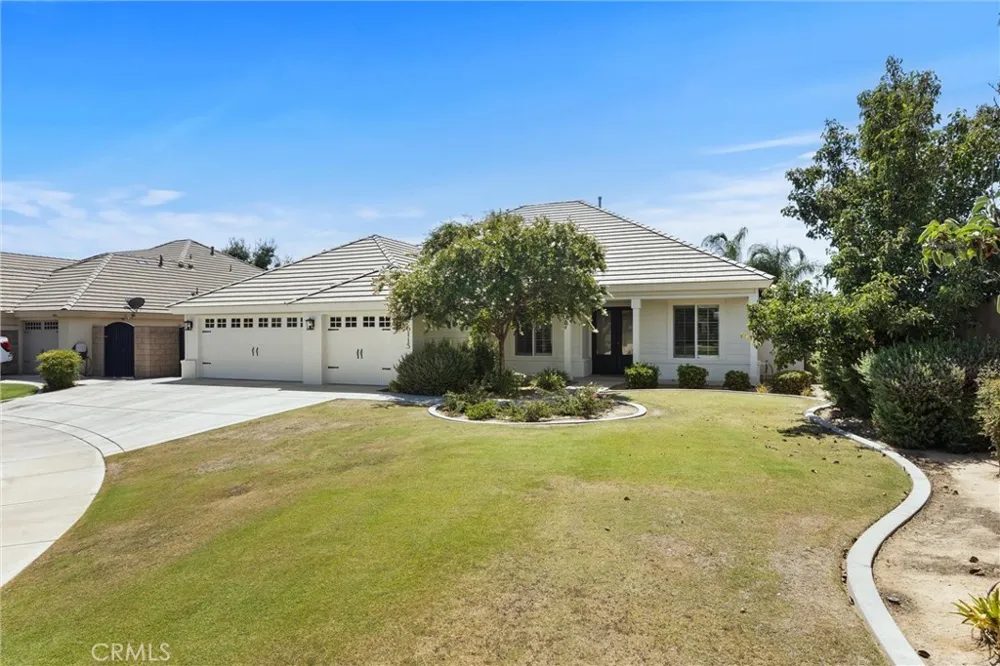 6113 Dartmoor Wood Bakersfield, CA 93314