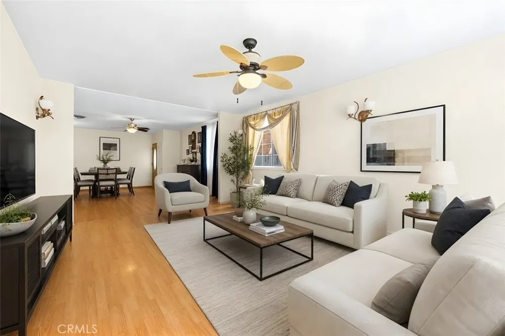 6306 Denny Avenue North Hollywood, CA 91606