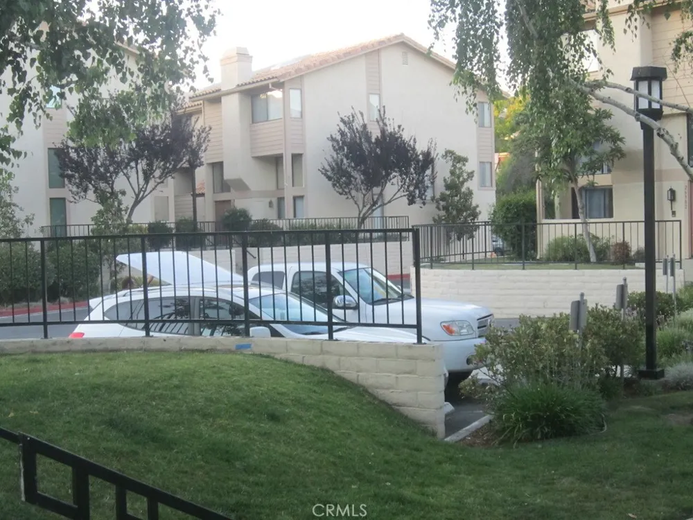 26334 W Bravo Lane Calabasas, CA 91302