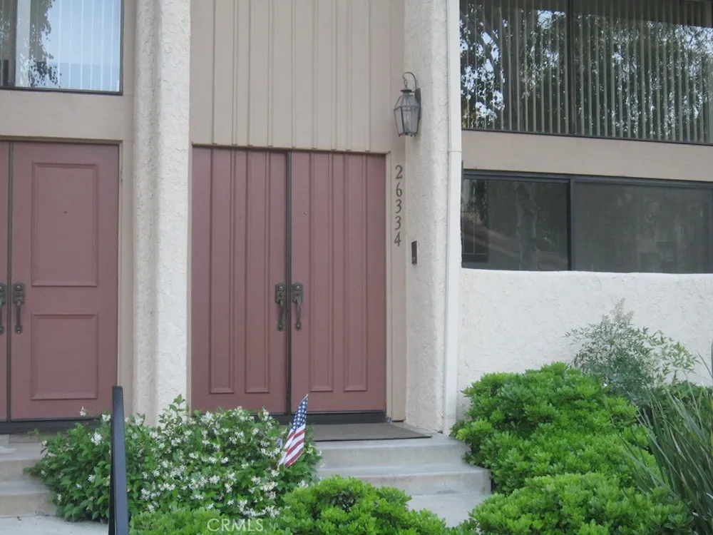 26334 W Bravo Lane Calabasas, CA 91302