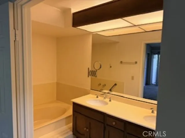 26334 W Bravo Lane Calabasas, CA 91302