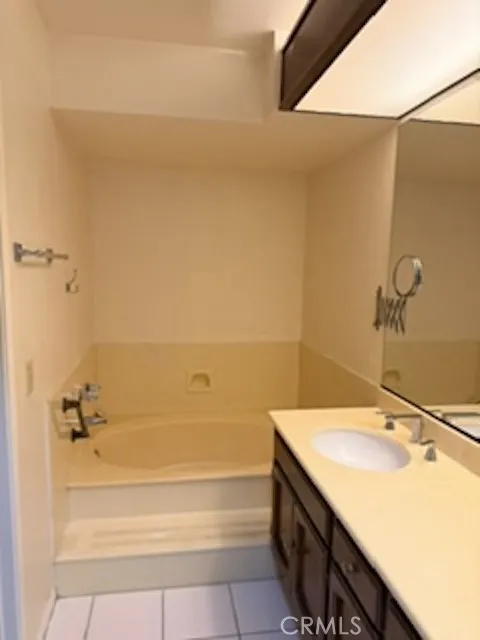 26334 W Bravo Lane Calabasas, CA 91302
