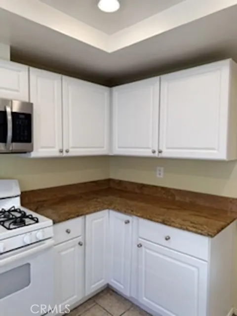 26334 W Bravo Lane Calabasas, CA 91302