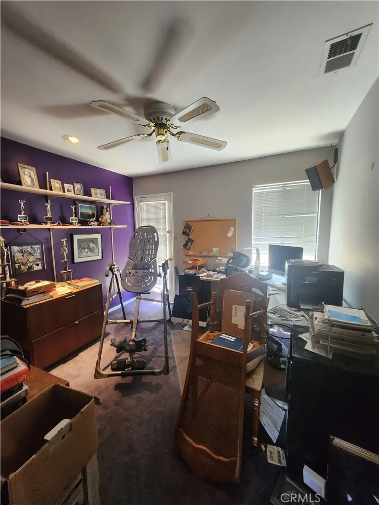 9225 Telfair Sun Valley, CA 91352