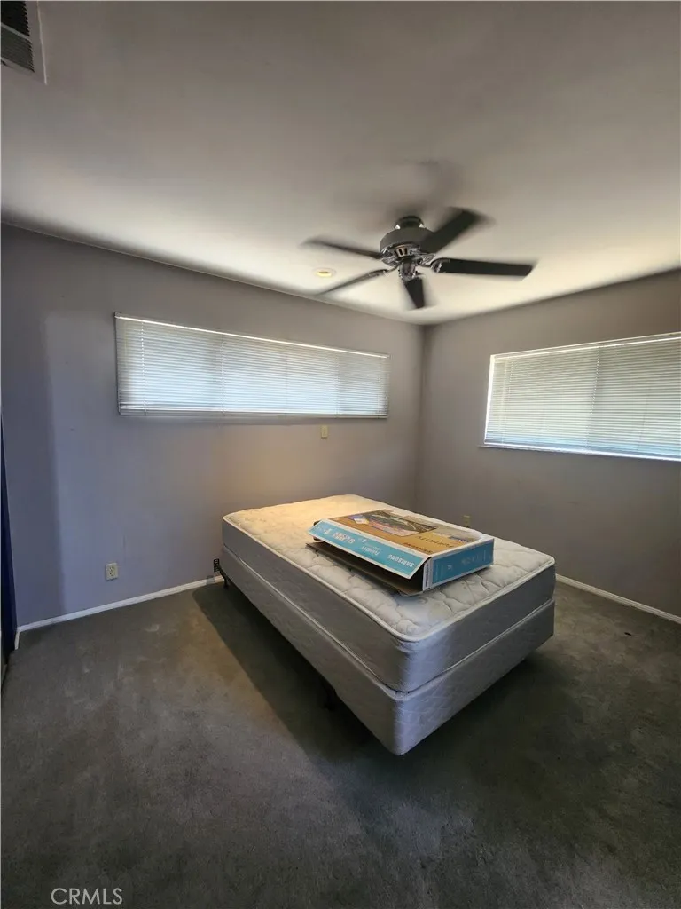 9225 Telfair Sun Valley, CA 91352