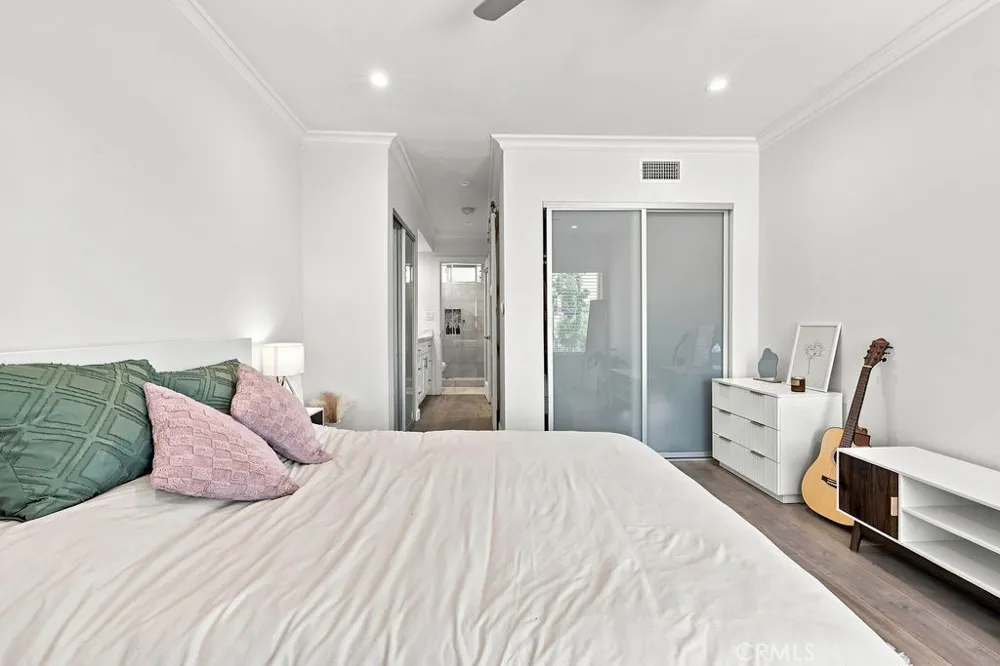 1517 E Garfield #84 Glendale, CA 91205