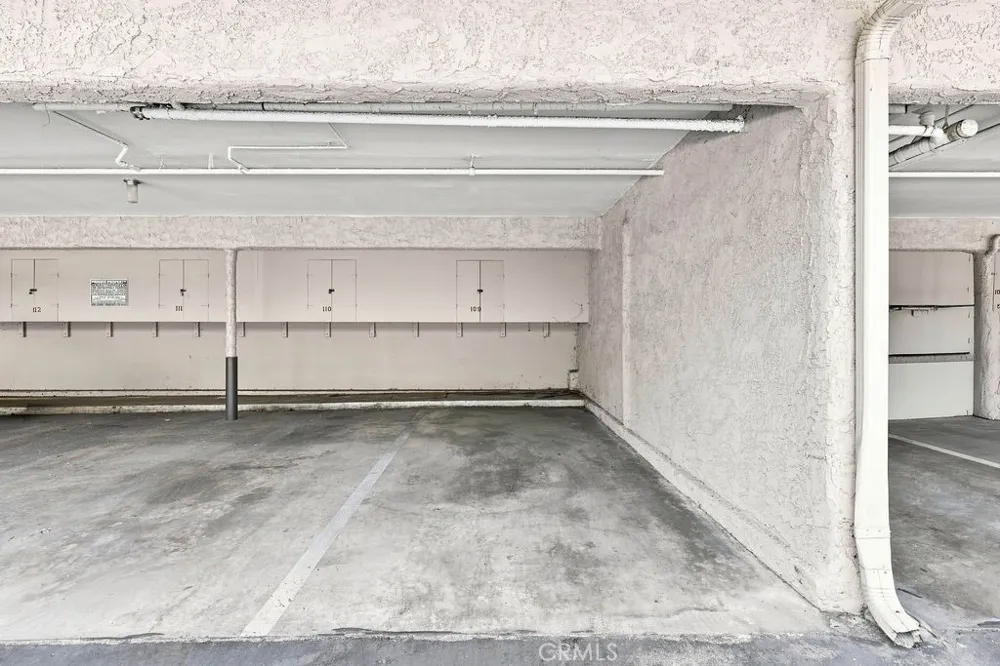 1517 E Garfield #84 Glendale, CA 91205