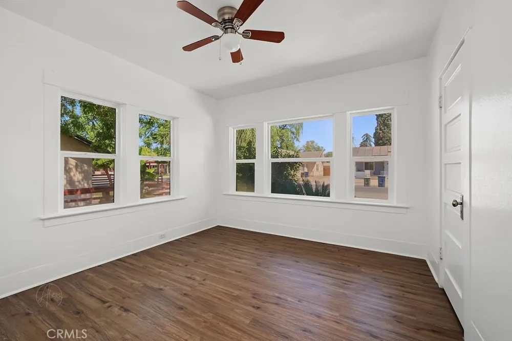 1825 2nd Bakersfield, CA 93304