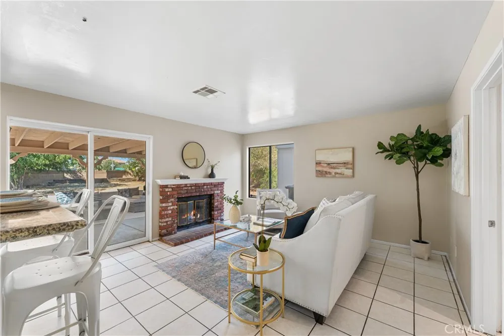 44811 Rock Island Lancaster, CA 93535