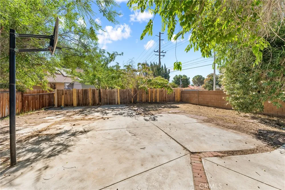 44811 Rock Island Lancaster, CA 93535