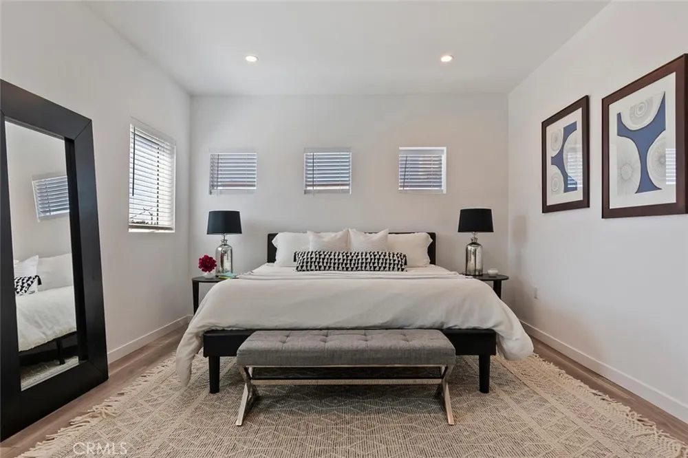 13538 Vanowen Street #4 Valley Glen, CA 91405
