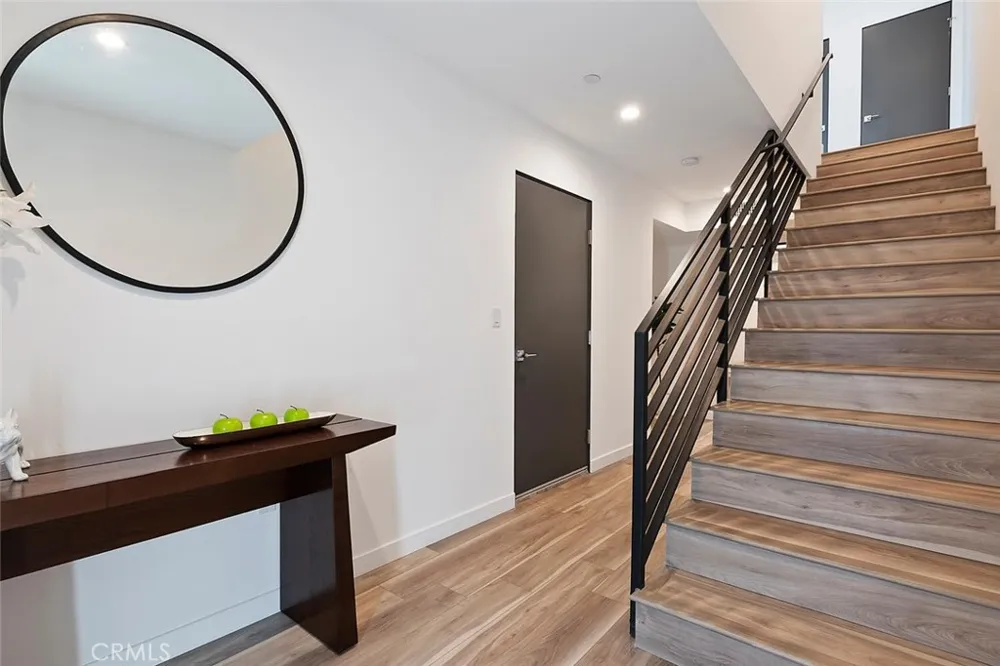 13538 Vanowen Street #4 Valley Glen, CA 91405