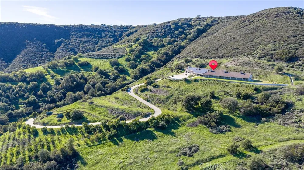 42253 Via Nortada Temecula, CA 92590