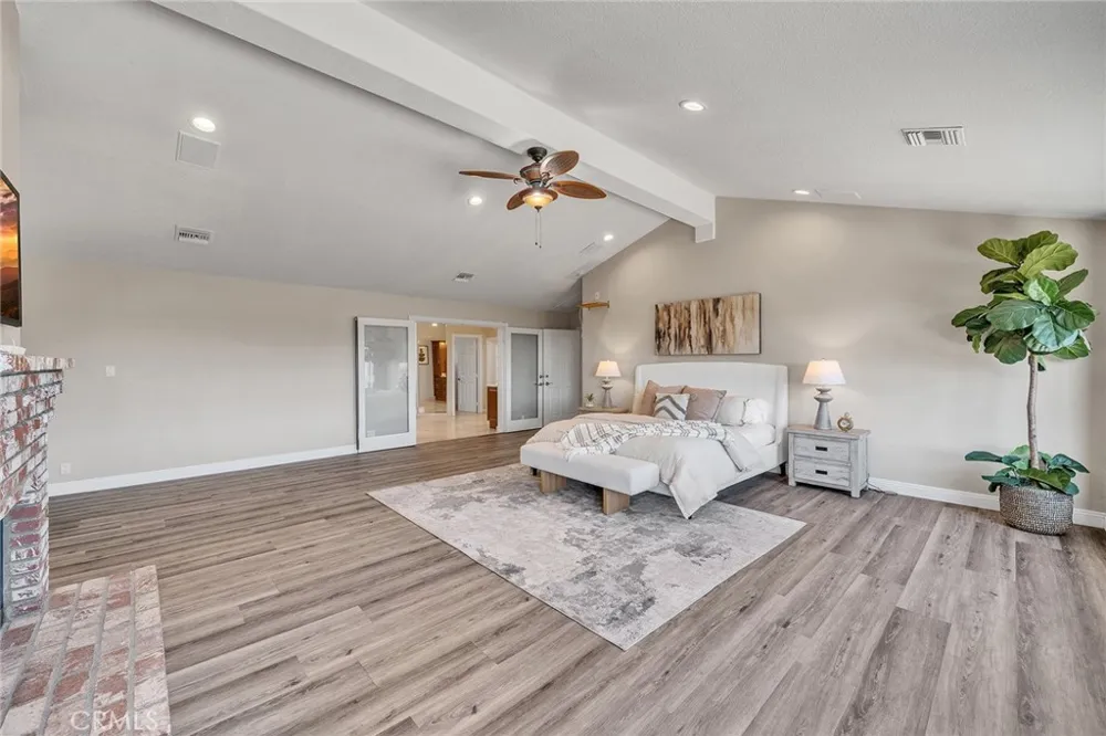 42253 Via Nortada Temecula, CA 92590