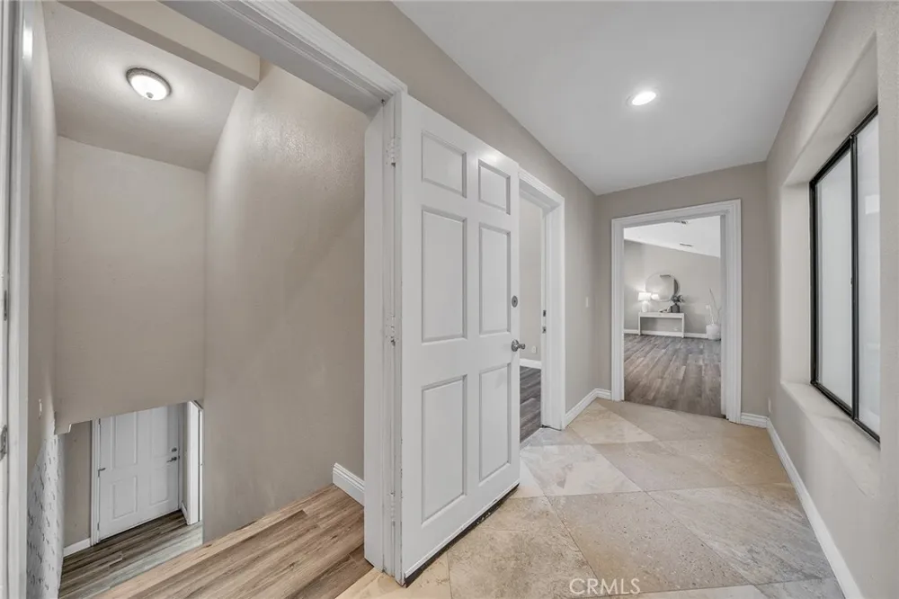 42253 Via Nortada Temecula, CA 92590