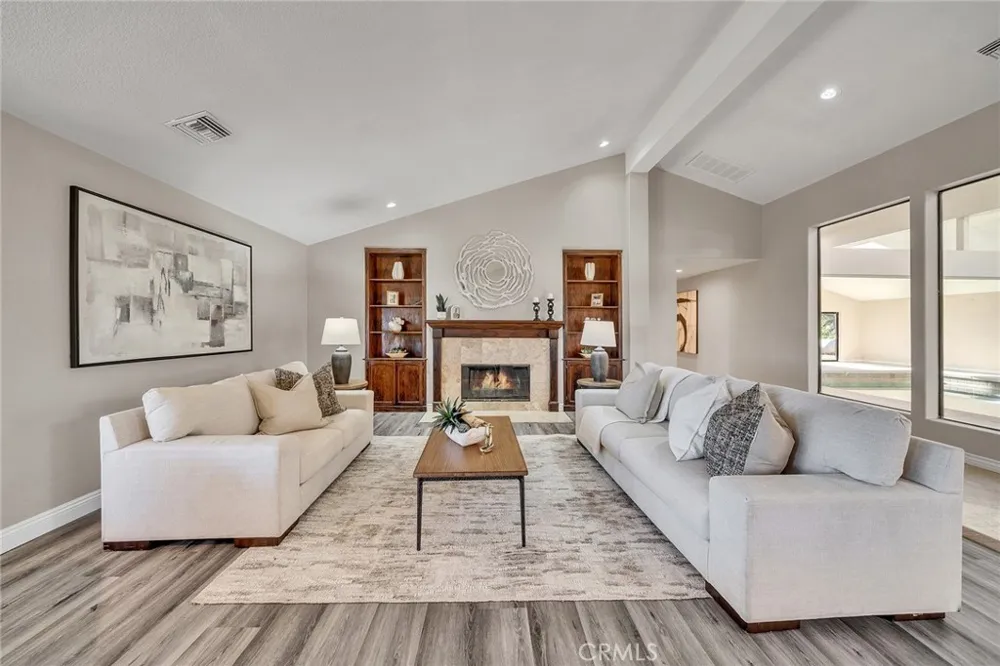 42253 Via Nortada Temecula, CA 92590
