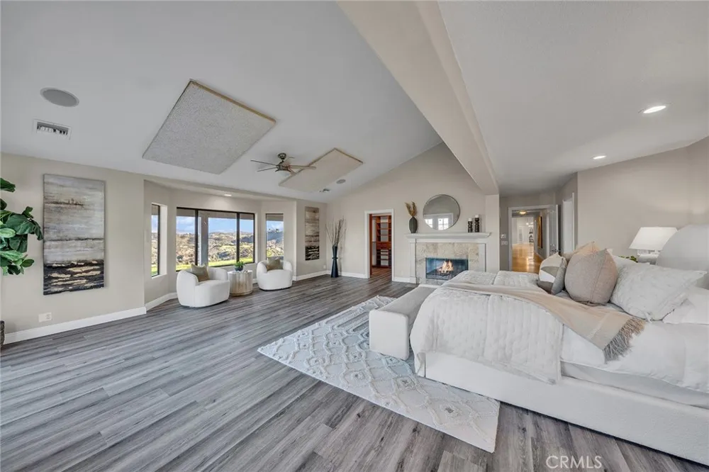 42253 Via Nortada Temecula, CA 92590