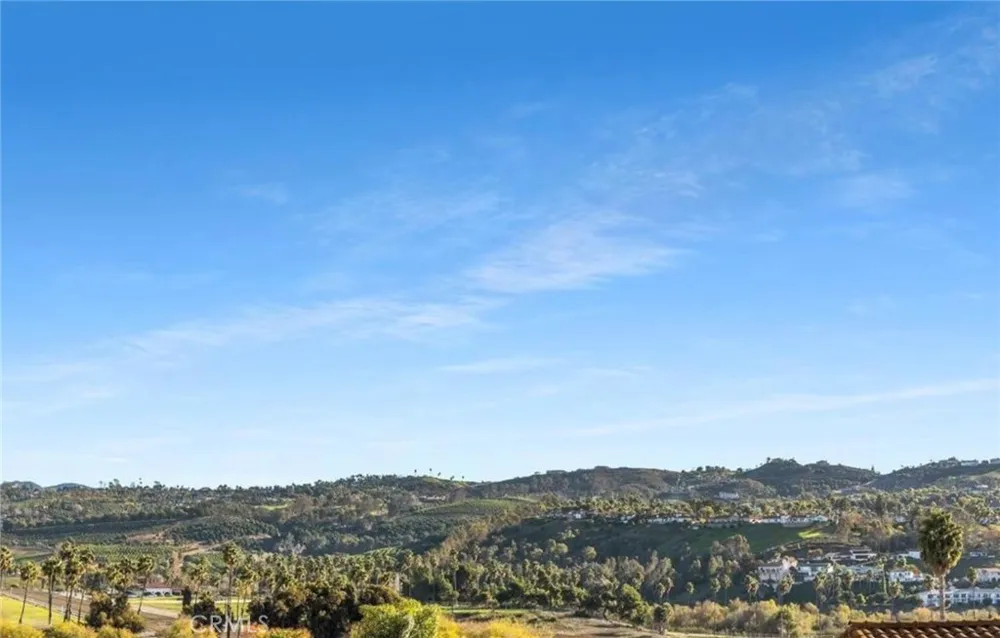 31948 Del Cielo Este #6 Bonsall, CA 92003