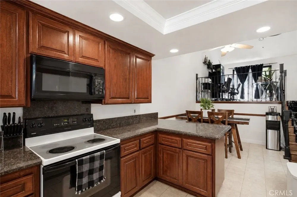 31948 Del Cielo Este #6 Bonsall, CA 92003