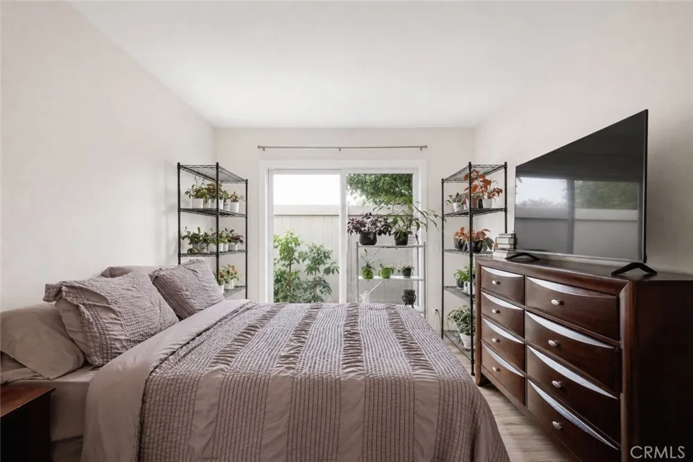 31948 Del Cielo Este #6 Bonsall, CA 92003