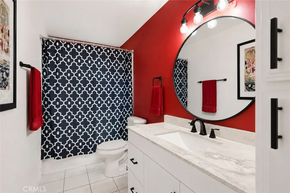 31948 Del Cielo Este #6 Bonsall, CA 92003