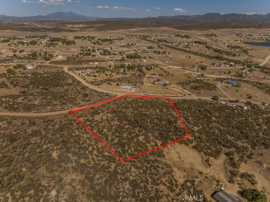 874 Lake Canyon Drive Aguanga, CA 92536