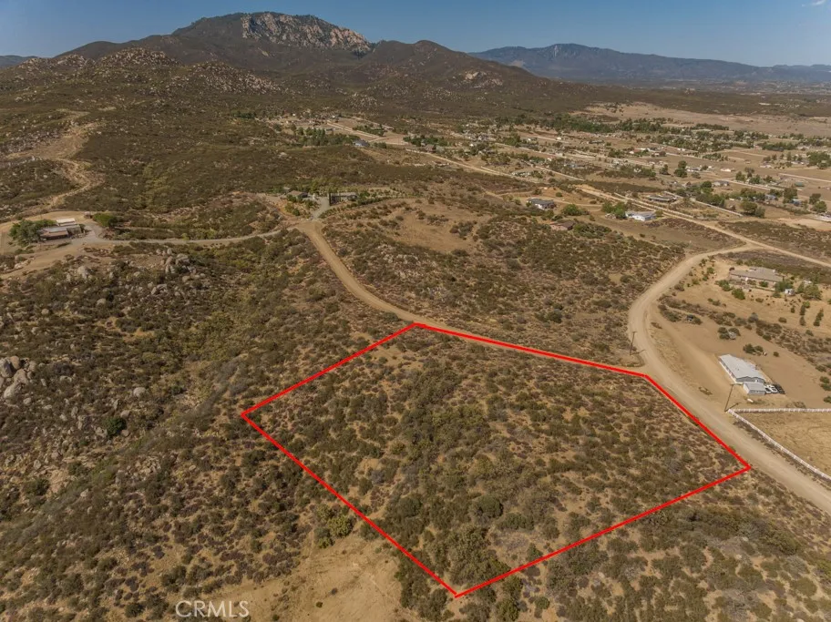 874 Lake Canyon Drive Aguanga, CA 92536